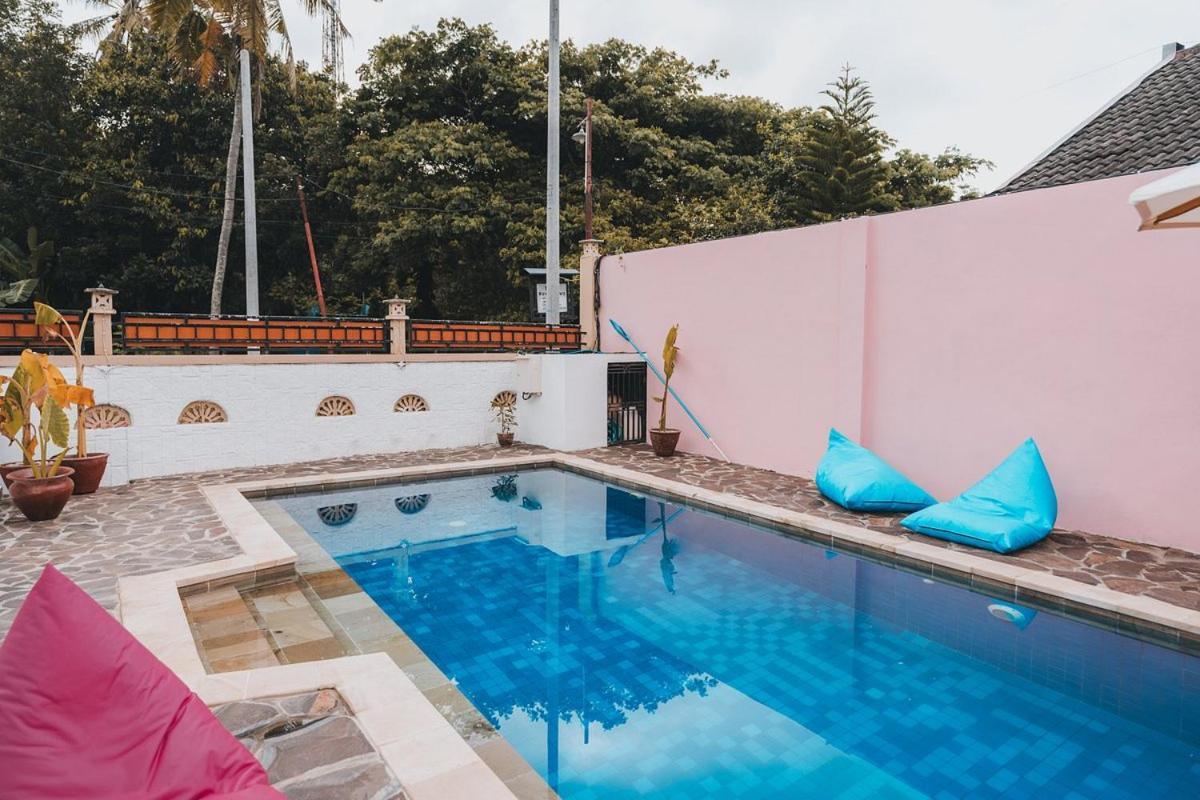 Mong Bungalows Kuta  Luaran gambar