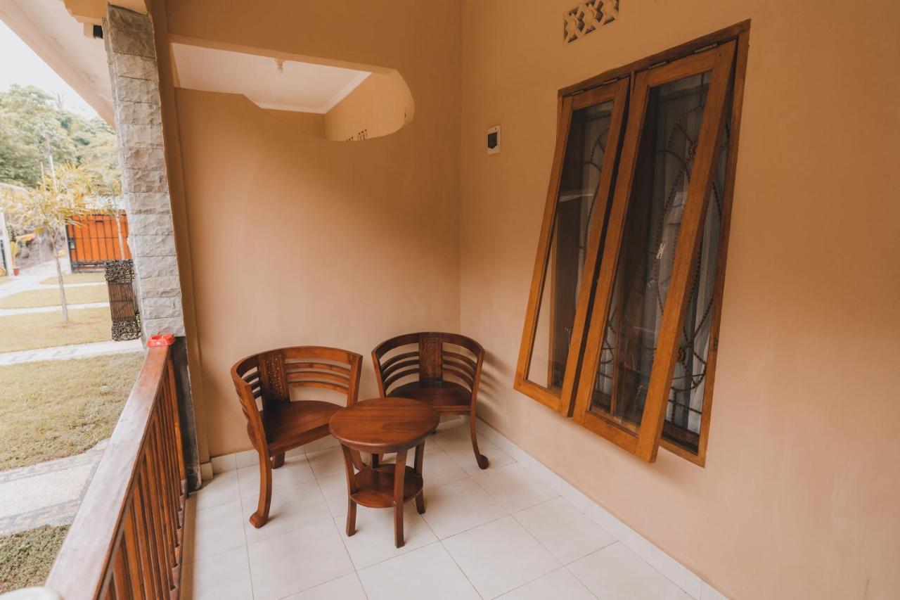 Mong Bungalows Kuta  Luaran gambar