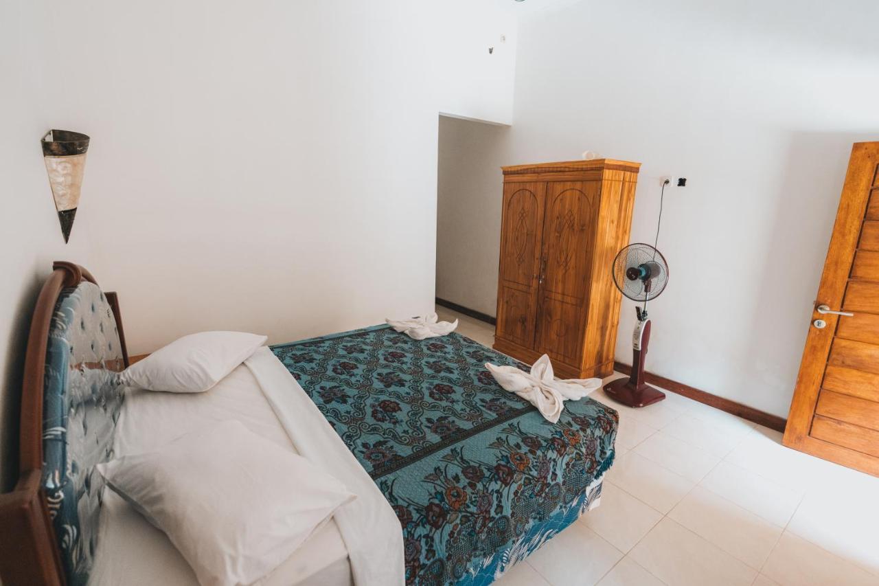 Mong Bungalows Kuta  Luaran gambar