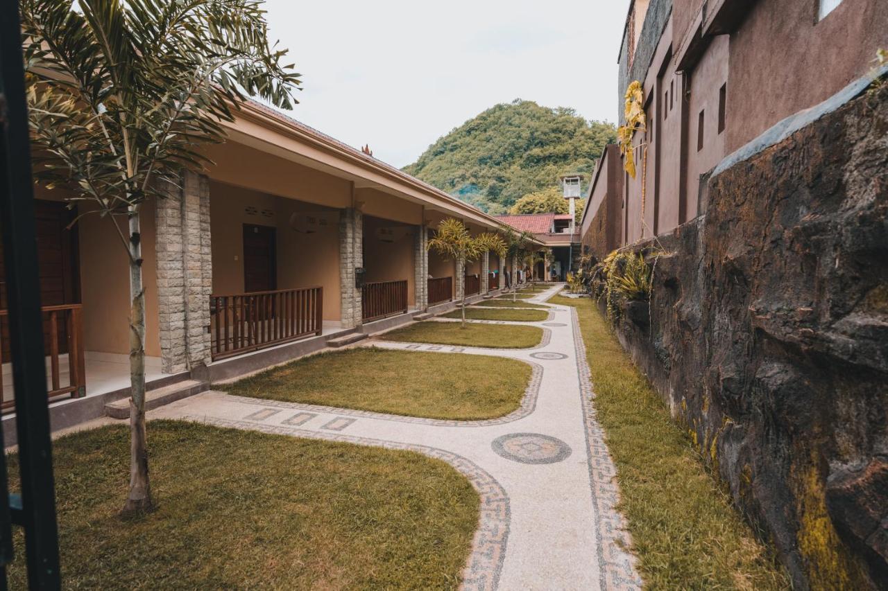 Mong Bungalows Kuta  Luaran gambar